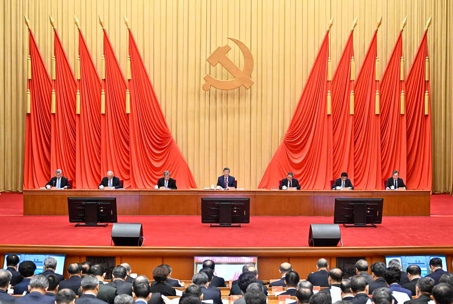  1月12日，中共中央总书记、国家主席、中央军委主席习近平在中国共产党第二十届中央纪律检查委员会第五次全体会议上发表重要讲话。李强、赵乐际、王沪宁、蔡奇、丁薛祥、李希出席会议。