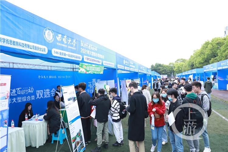 晨报2.jpg
